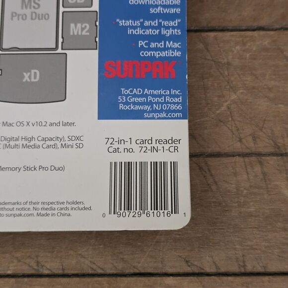 Sunpak 72-in-1 High-Speed Card Reader Built In USB 2.0 Self Storage Plug - Picture 5 of 8